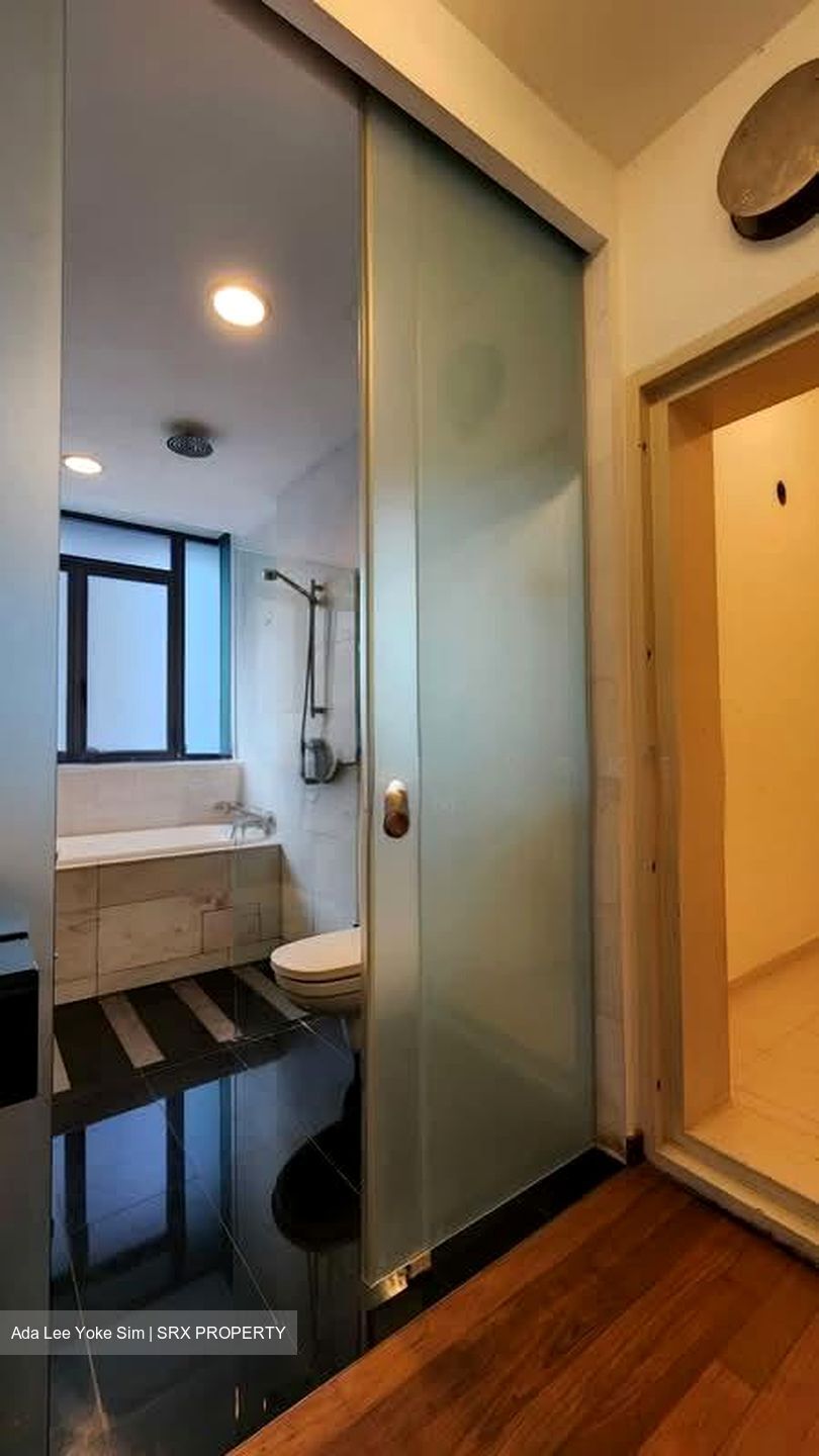 Holland Road (D10), Condominium #583849741